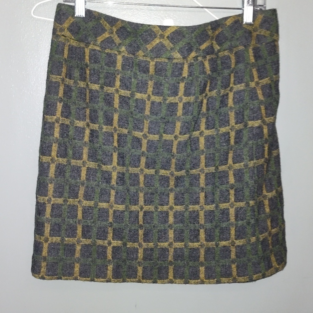Loft Anne Taylor Wool mini skirt petite size 10